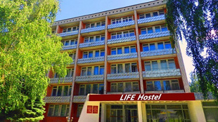 �Life Hostel�